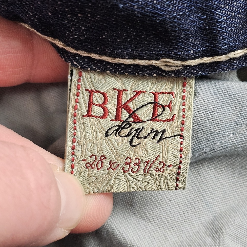 BKE Stella Jeans Womens 28 (31.5x33) Bootcut Low Rise Distressed Denim Faded - Picture 9 of 10